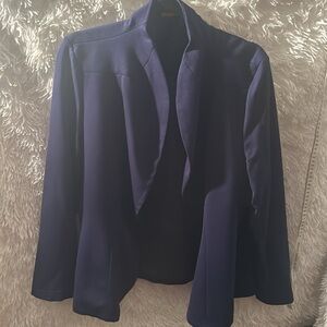 Marcy Craft size 20; Navy Blue. Great for work or paired W/
jeans capris.